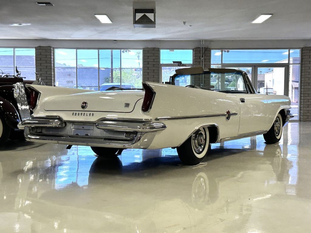 Chrysler-300E-Convertible-1958-27