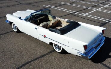 Chrysler-300E-Convertible-1958-33