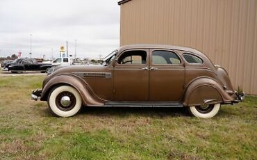 Chrysler-Airflow-1936-2