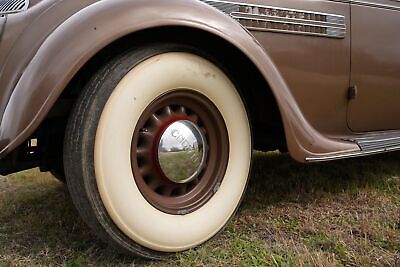 Chrysler-Airflow-1936-7