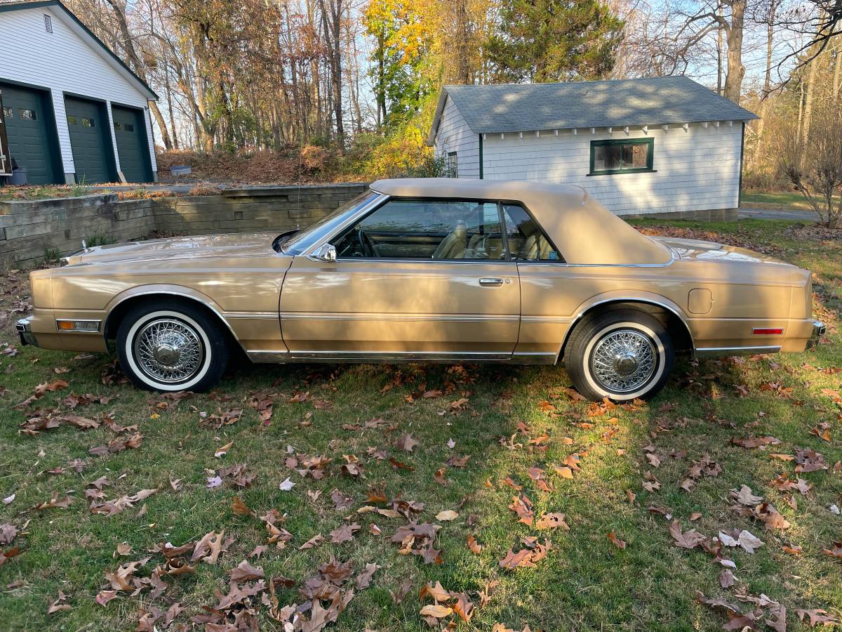 Chrysler-Cordoba-1983-8