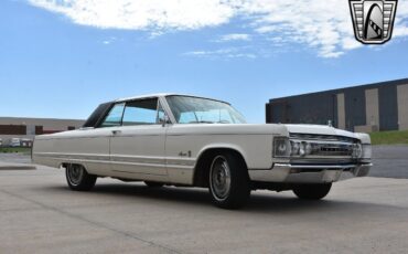 Chrysler-Imperial-1967-8