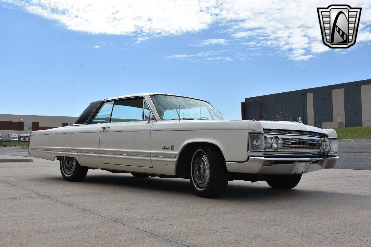 Chrysler-Imperial-1967-8