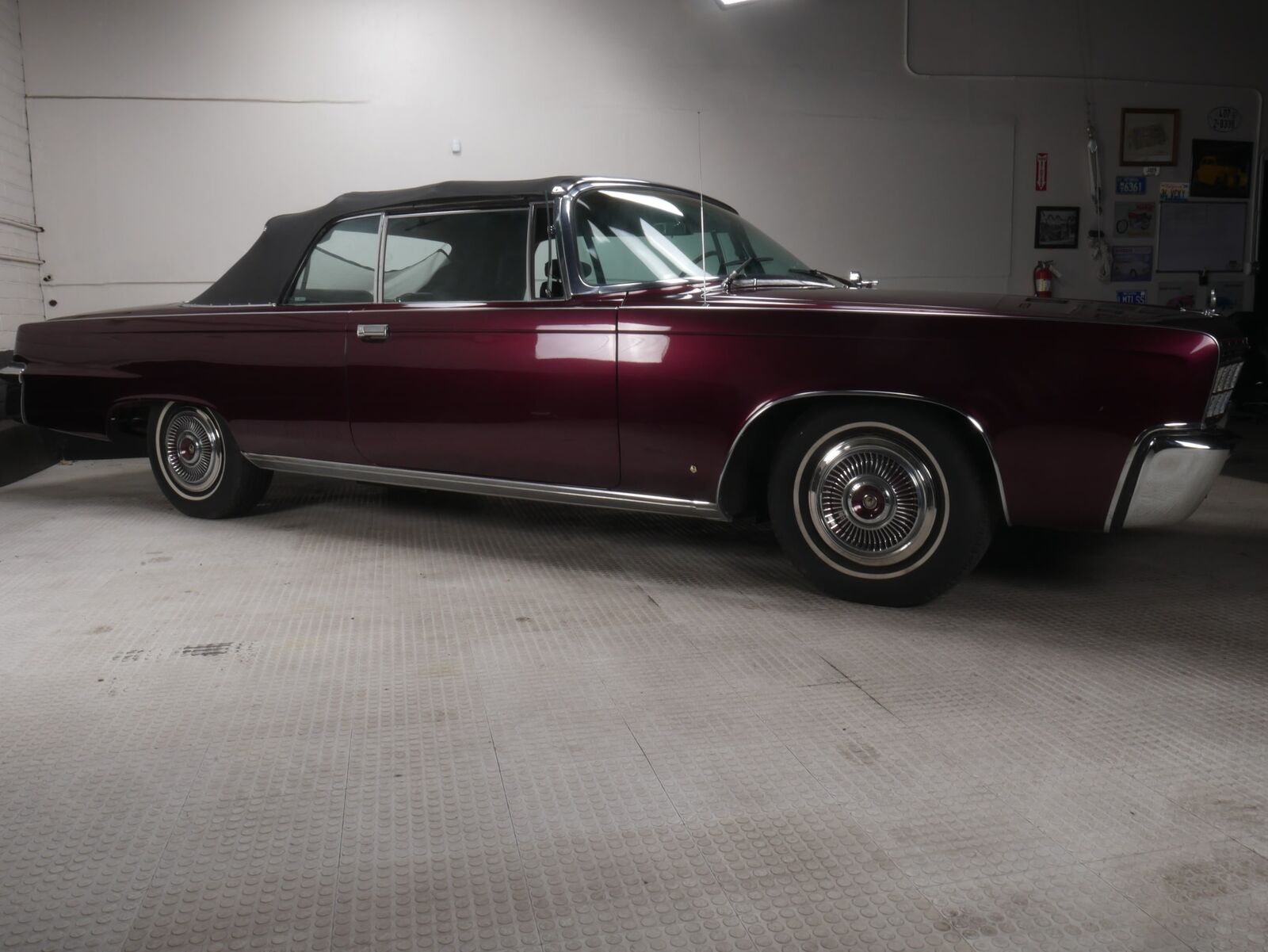 Chrysler Imperial Cabriolet 1966 à vendre