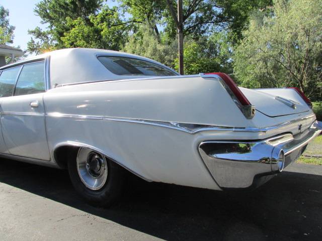 Chrysler-Imperial-lebaron-1963-9