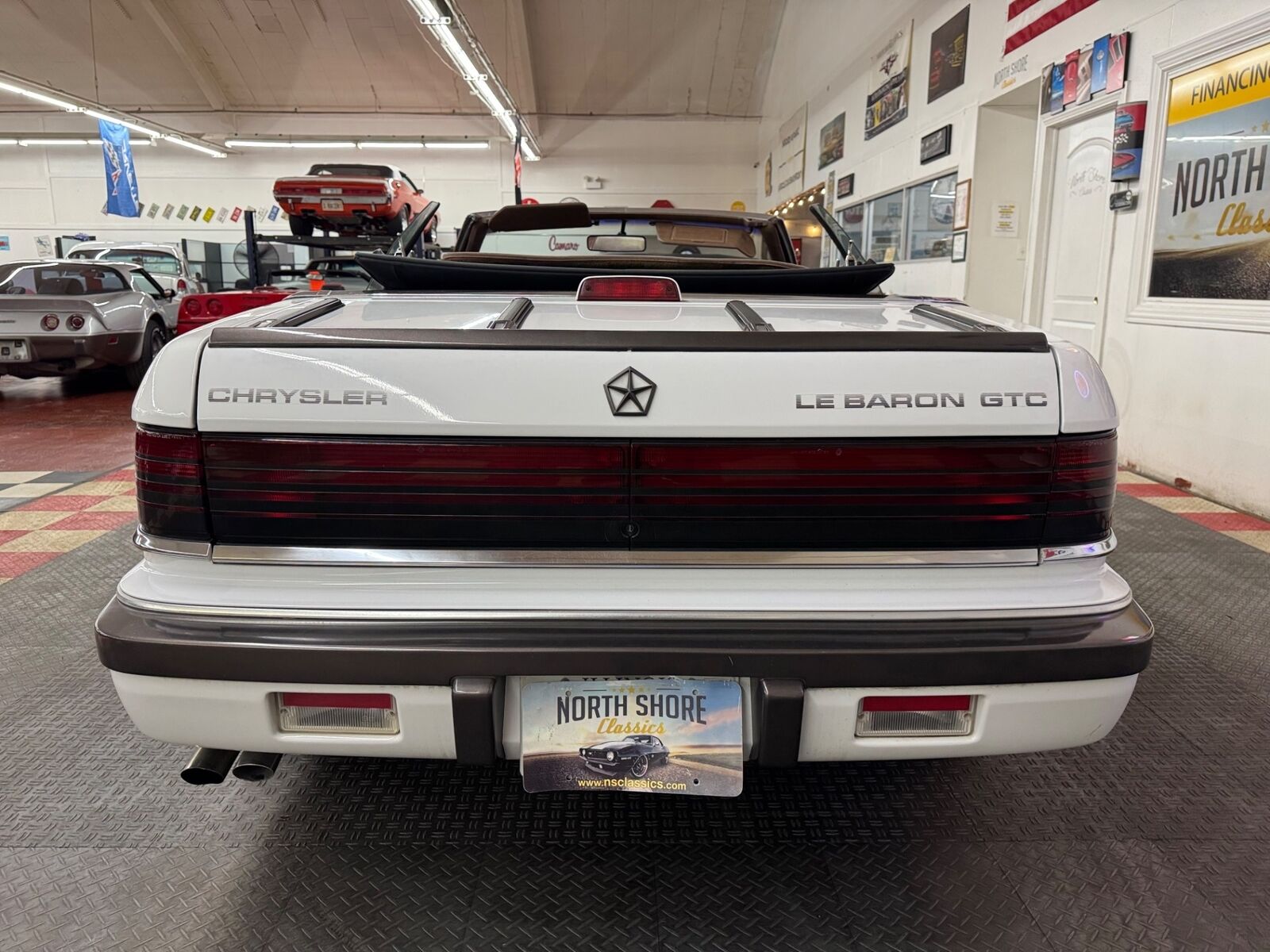 Chrysler-Le-Baron-Cabriolet-1989-19