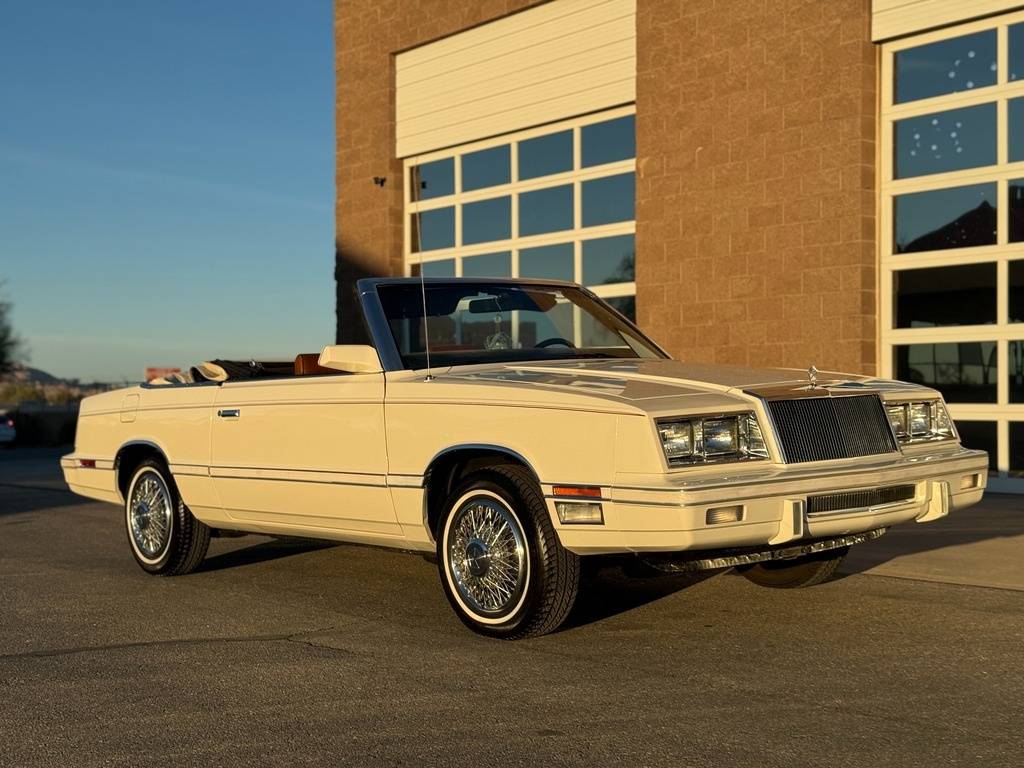 Chrysler-Le-baron-1982-19