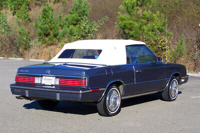 Chrysler-LeBaron-Cabriolet-1985-1