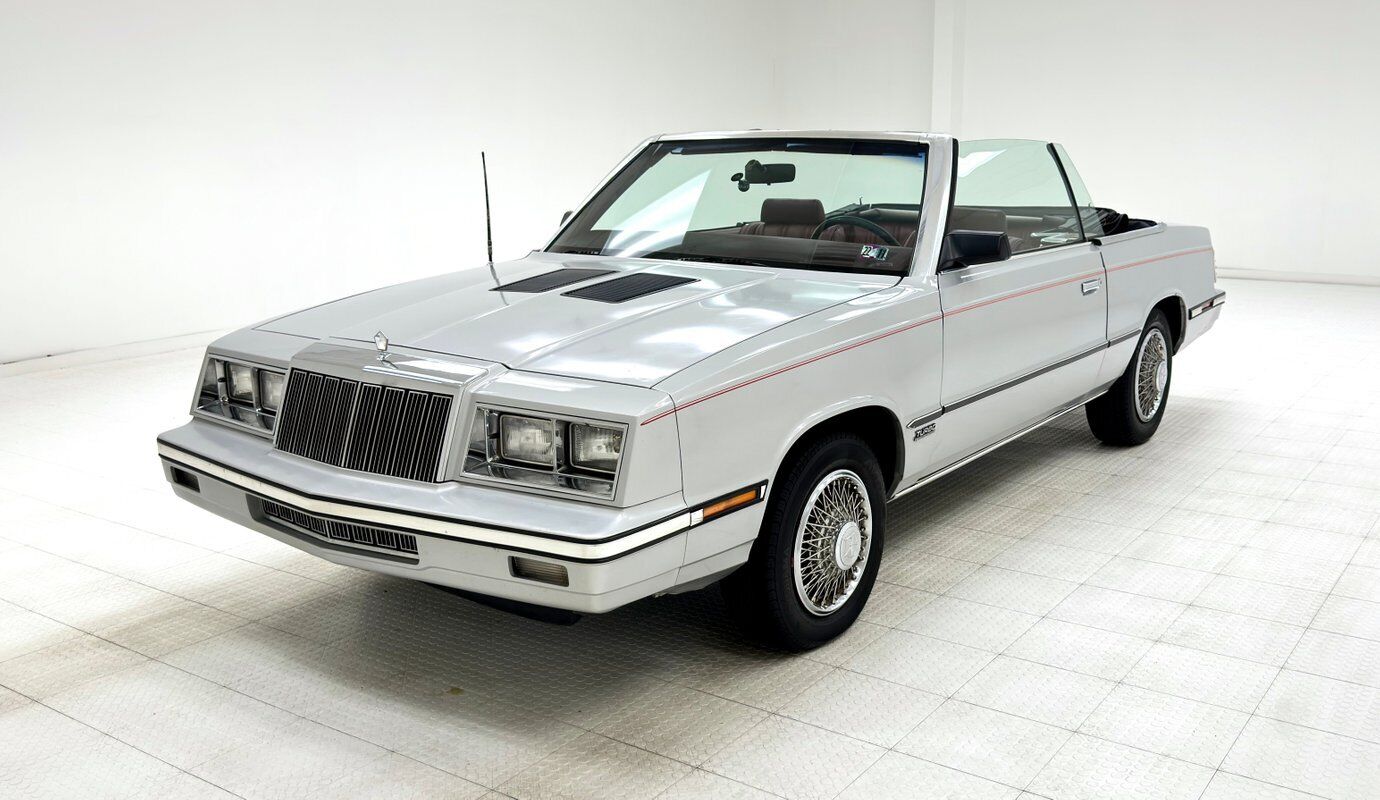 Chrysler-LeBaron-Cabriolet-1985-1