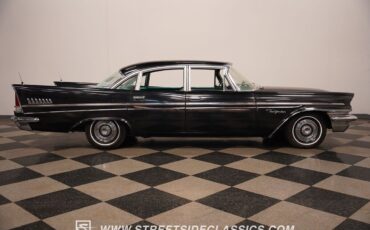 Chrysler-New-Yorker-Berline-1957-17