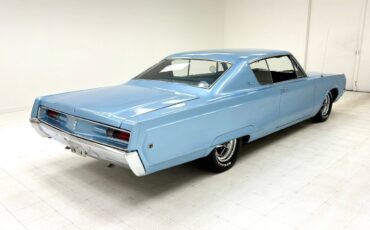 Chrysler-Newport-1968-4