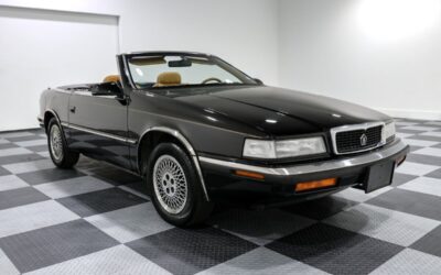 Chrysler TC by Maserati Cabriolet 1990 à vendre