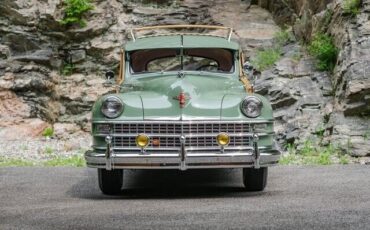 Chrysler-Town-Country-1947-7