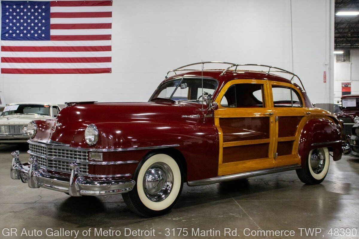 Chrysler-Town-Country-1948