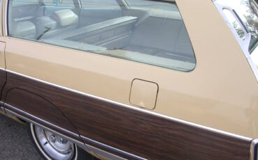 Chrysler-Town-and-country-1973-5