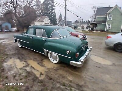 Chrysler-Traveler-1951-10