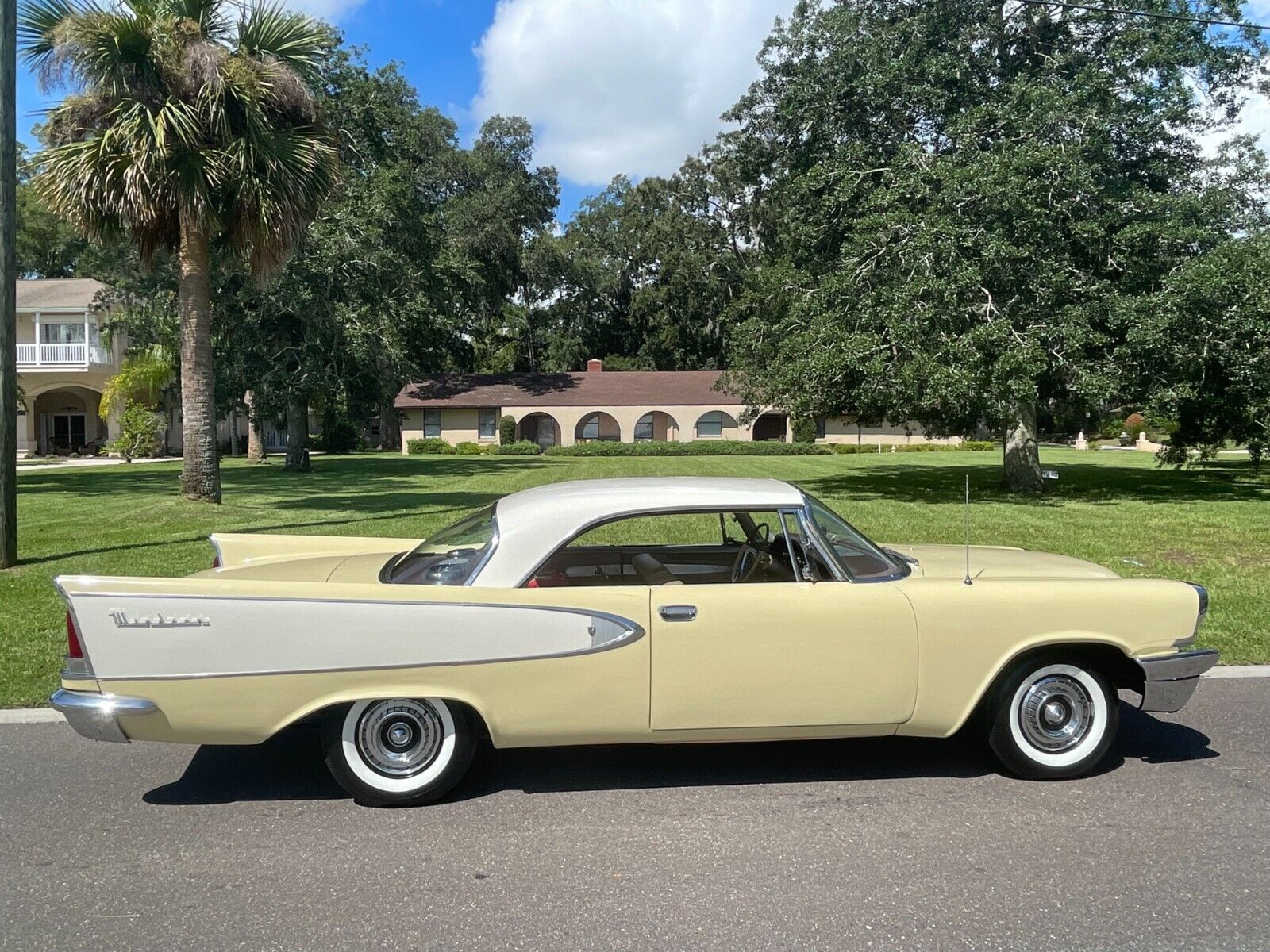 Chrysler-Windsor-Coupe-1958-10