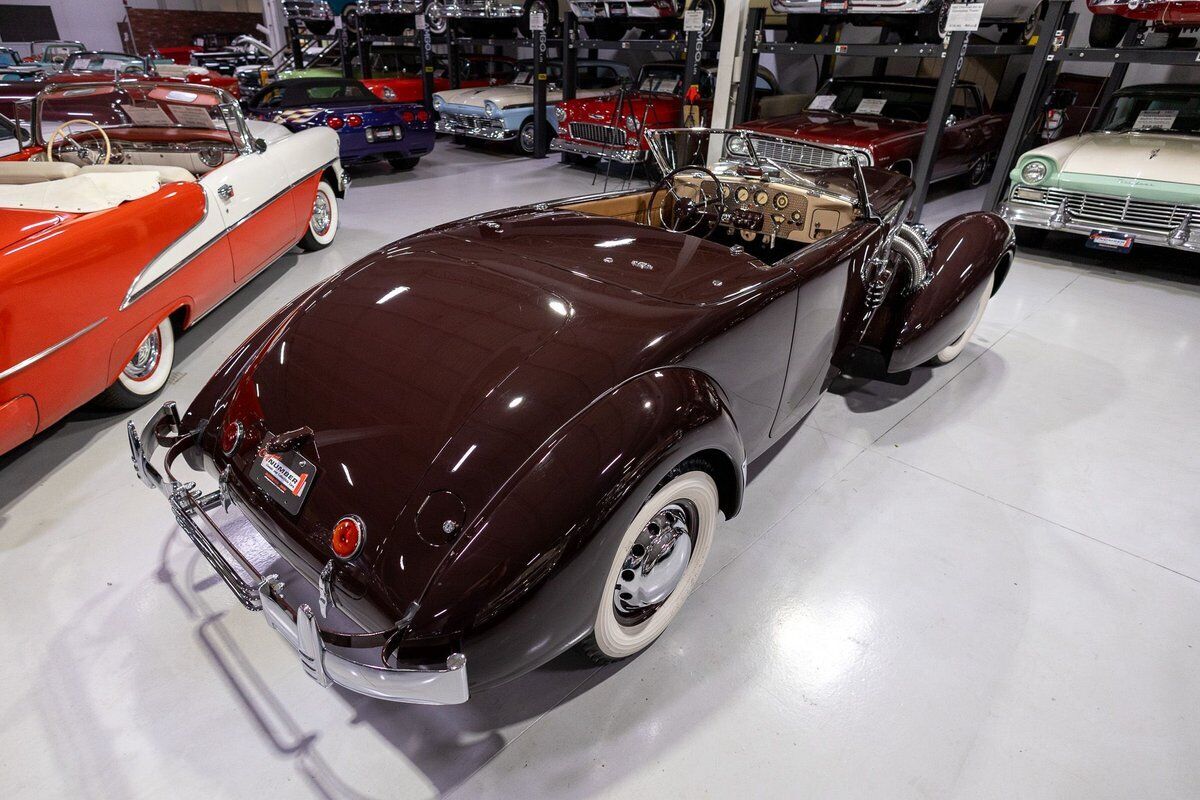 Cord-812-Supercharged-Sportsman-Cabriolet-Cabriolet-1937-8