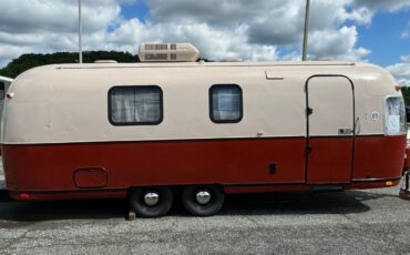 Crosley-Airstream-26-Travel-Trailer-1974-5