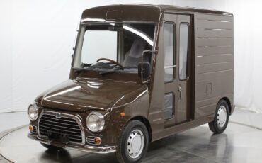 Daihatsu-Mira-Van-1991-1