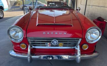 Datsun-1600-fairlady-1966-2