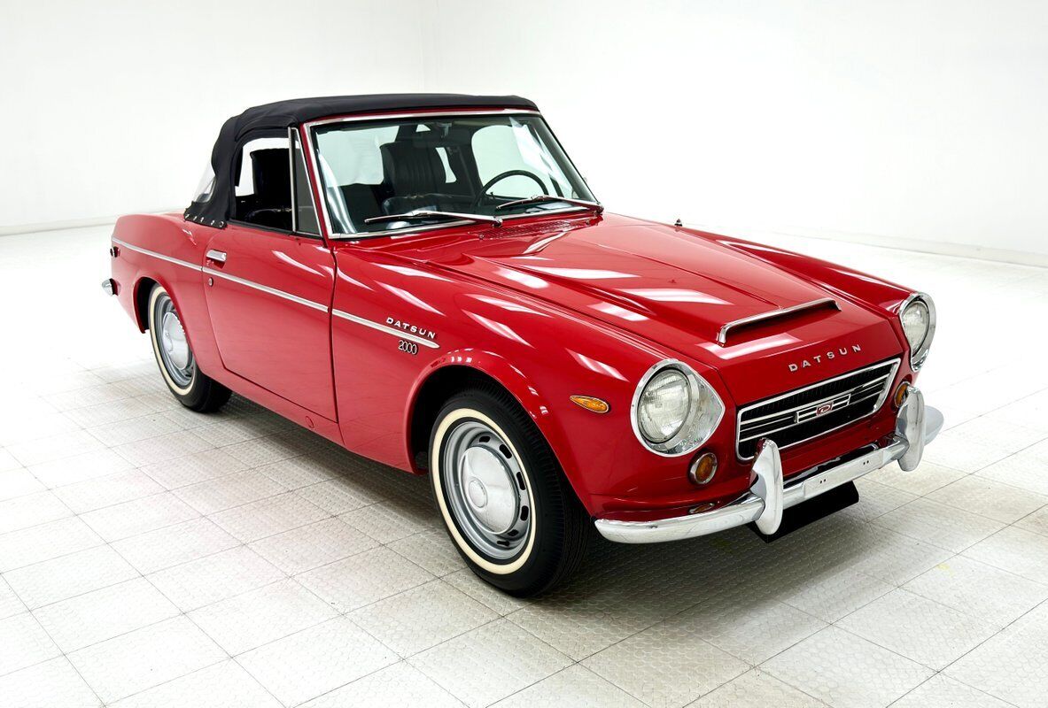 Datsun-2000-Cabriolet-1968-9