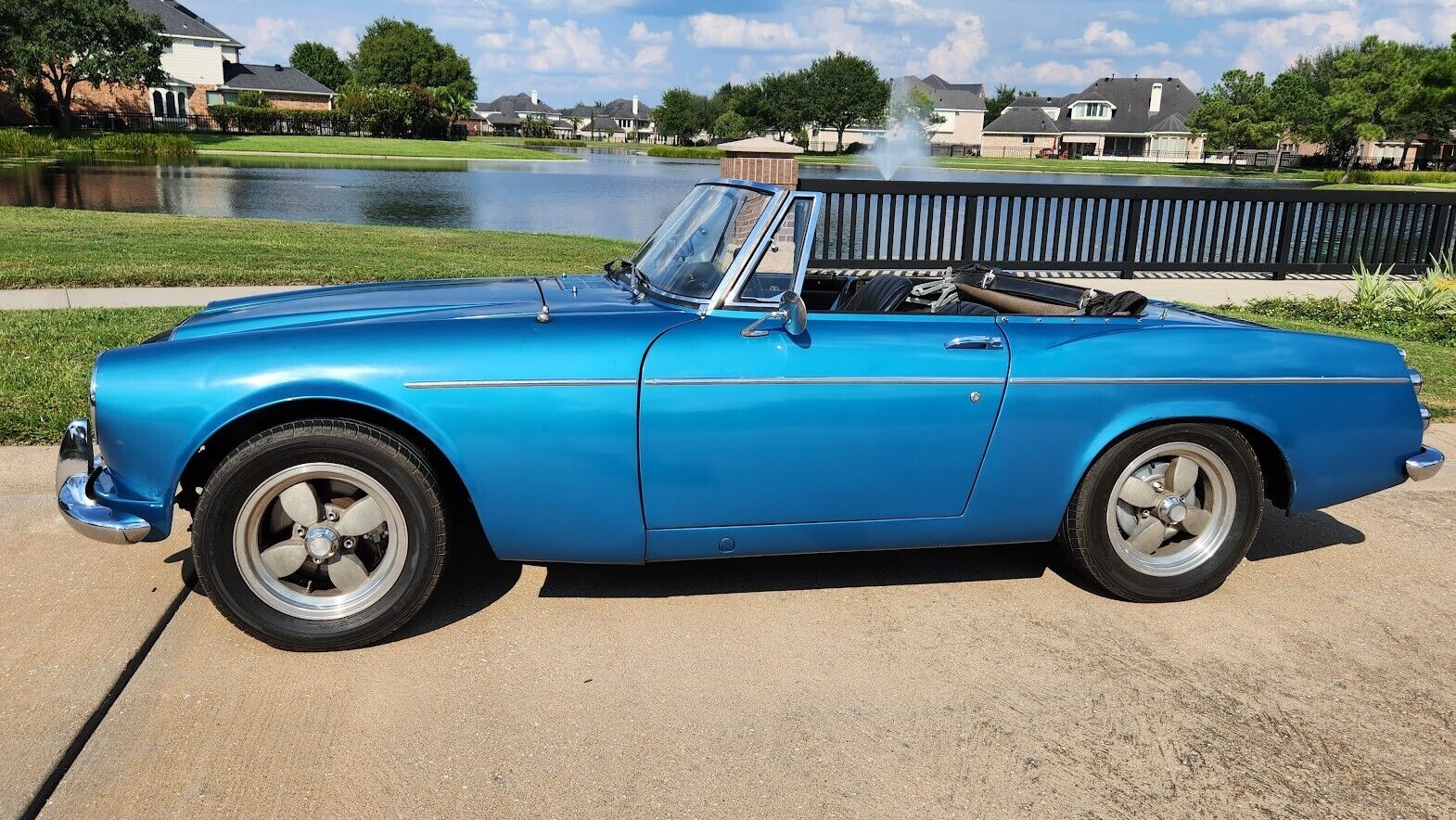 Datsun-2000-Roadster-Cabriolet-1967-1