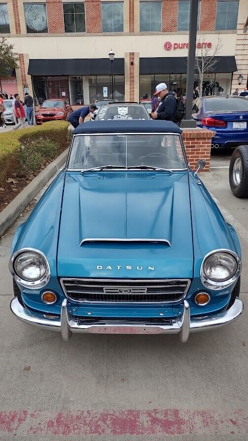 Datsun-2000-Roadster-Cabriolet-1967-8