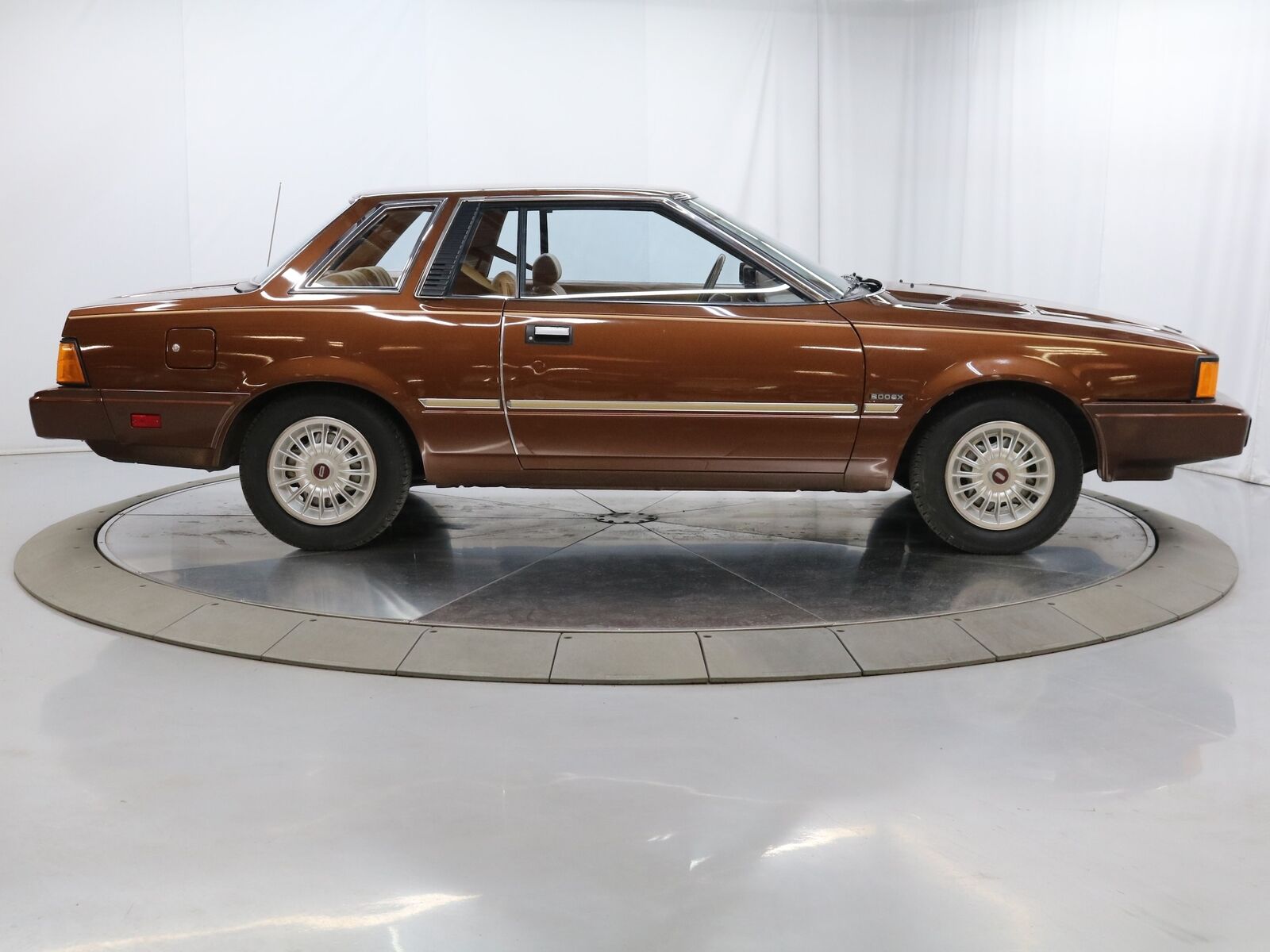 Datsun-200SX-Coupe-1982-7