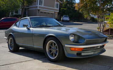 Datsun-240Z-1971-11