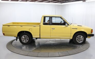 Datsun-Pickup-Pickup-1982-7