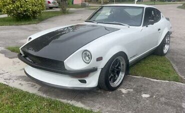 Datsun-Z-Series-1971-14