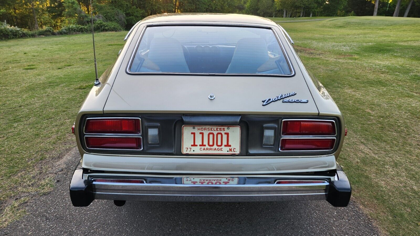 Datsun-Z-Series-Coupe-1977-2