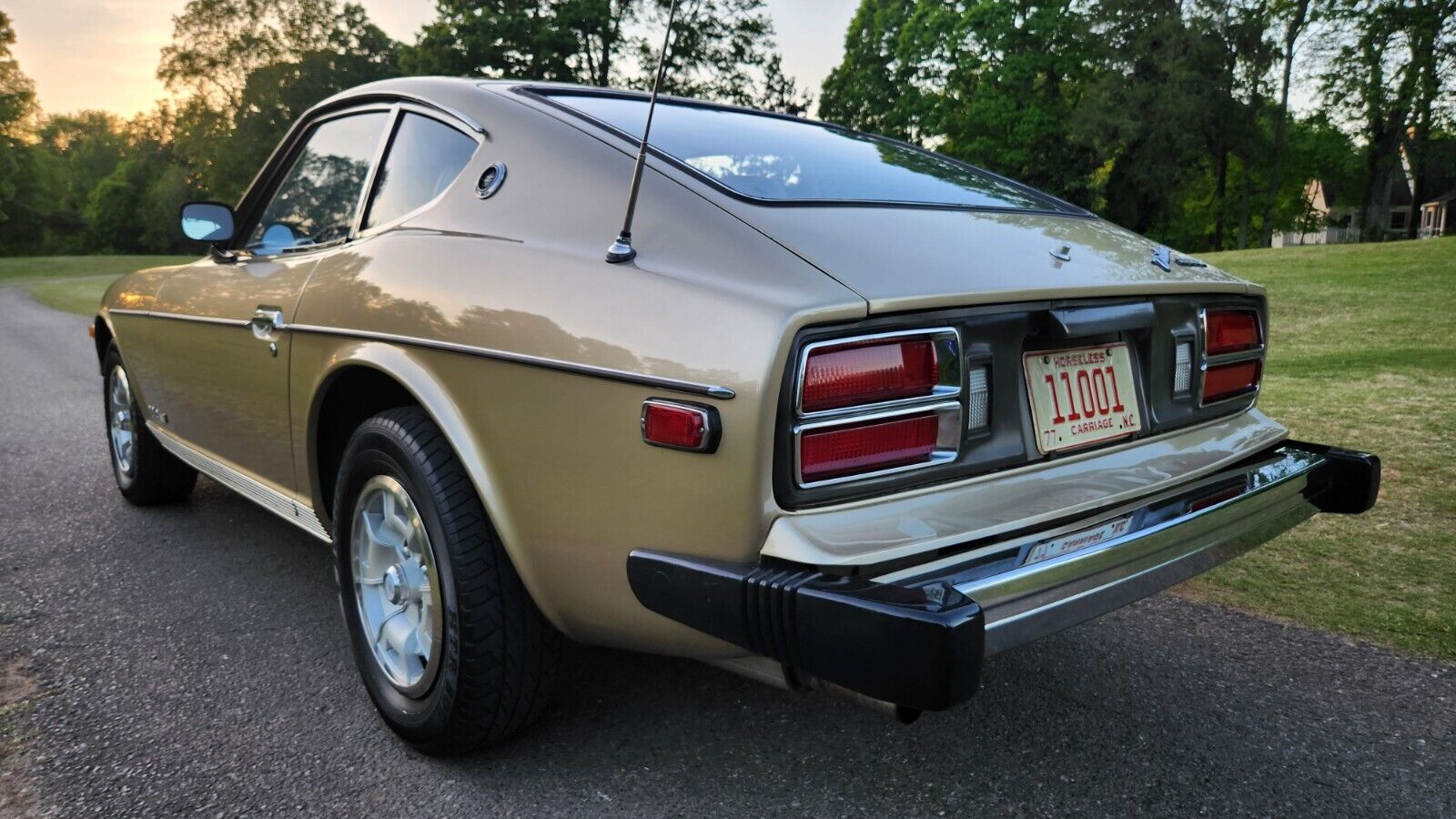 Datsun-Z-Series-Coupe-1977-25