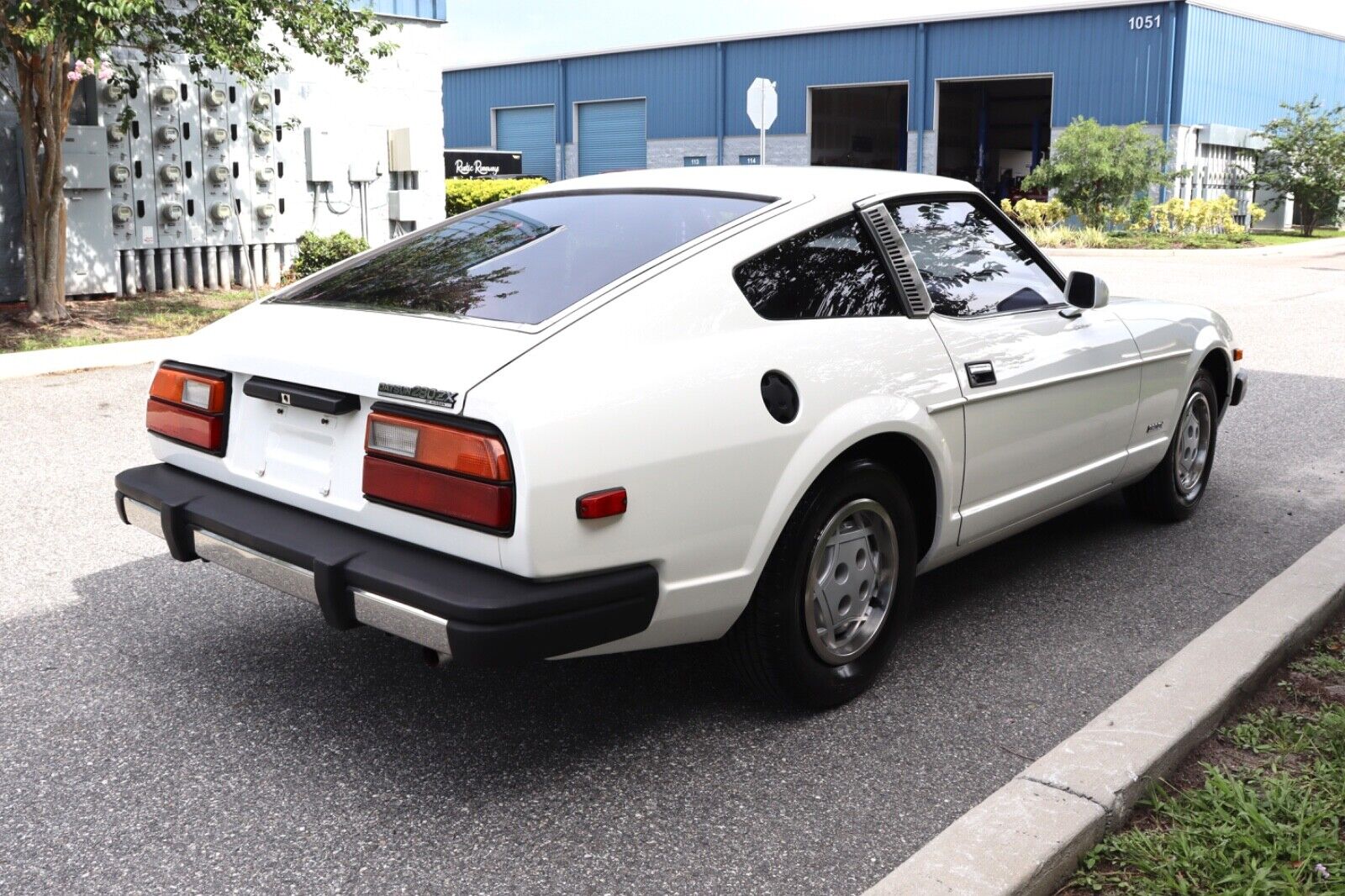 Datsun-Z-Series-Coupe-1979-3