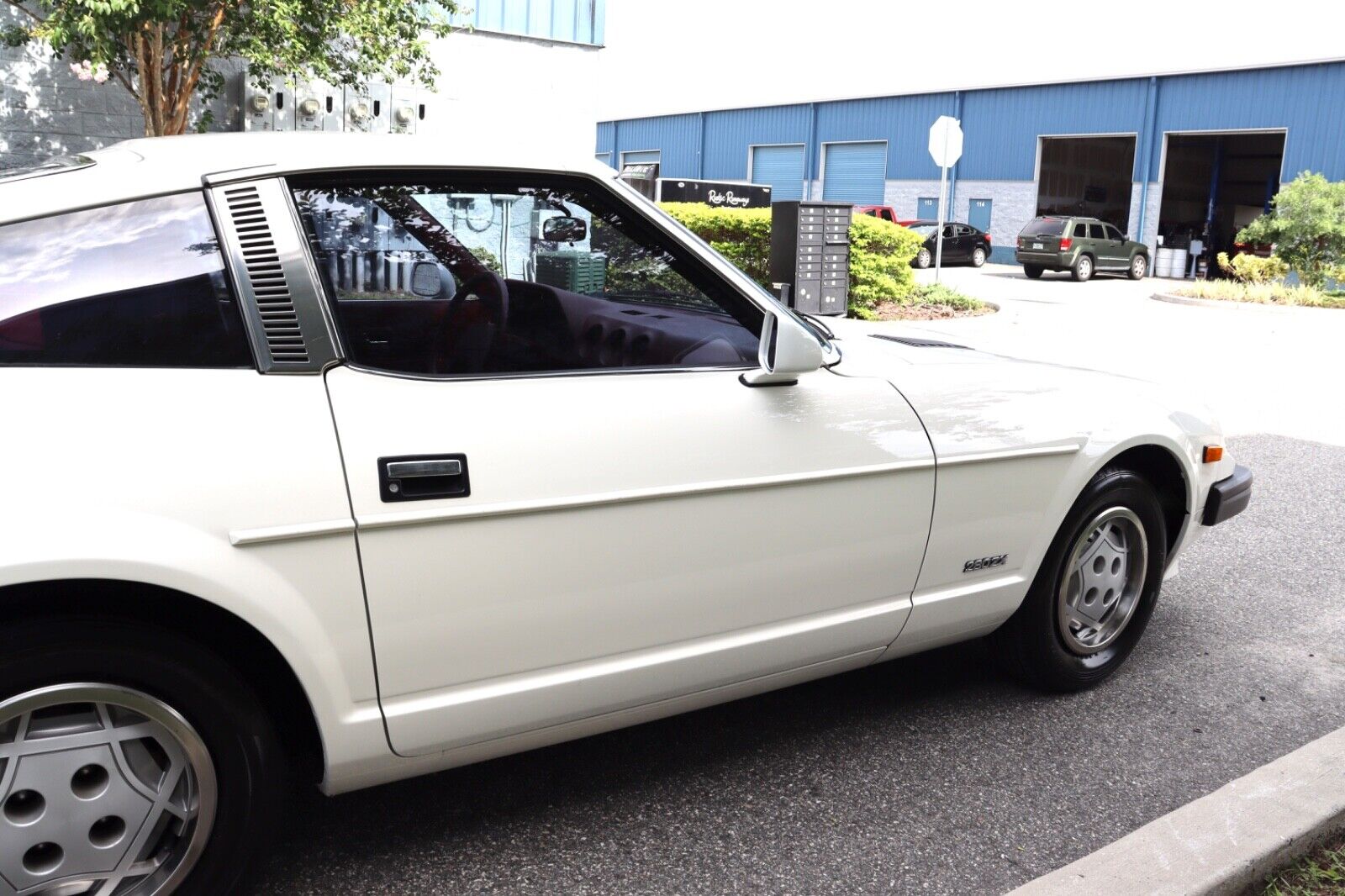 Datsun-Z-Series-Coupe-1979-7