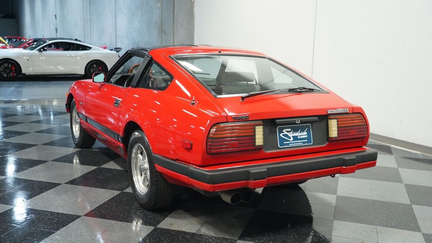 Datsun-Z-Series-Coupe-1983-7