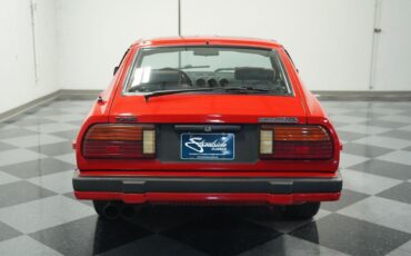 Datsun-Z-Series-Coupe-1983-8