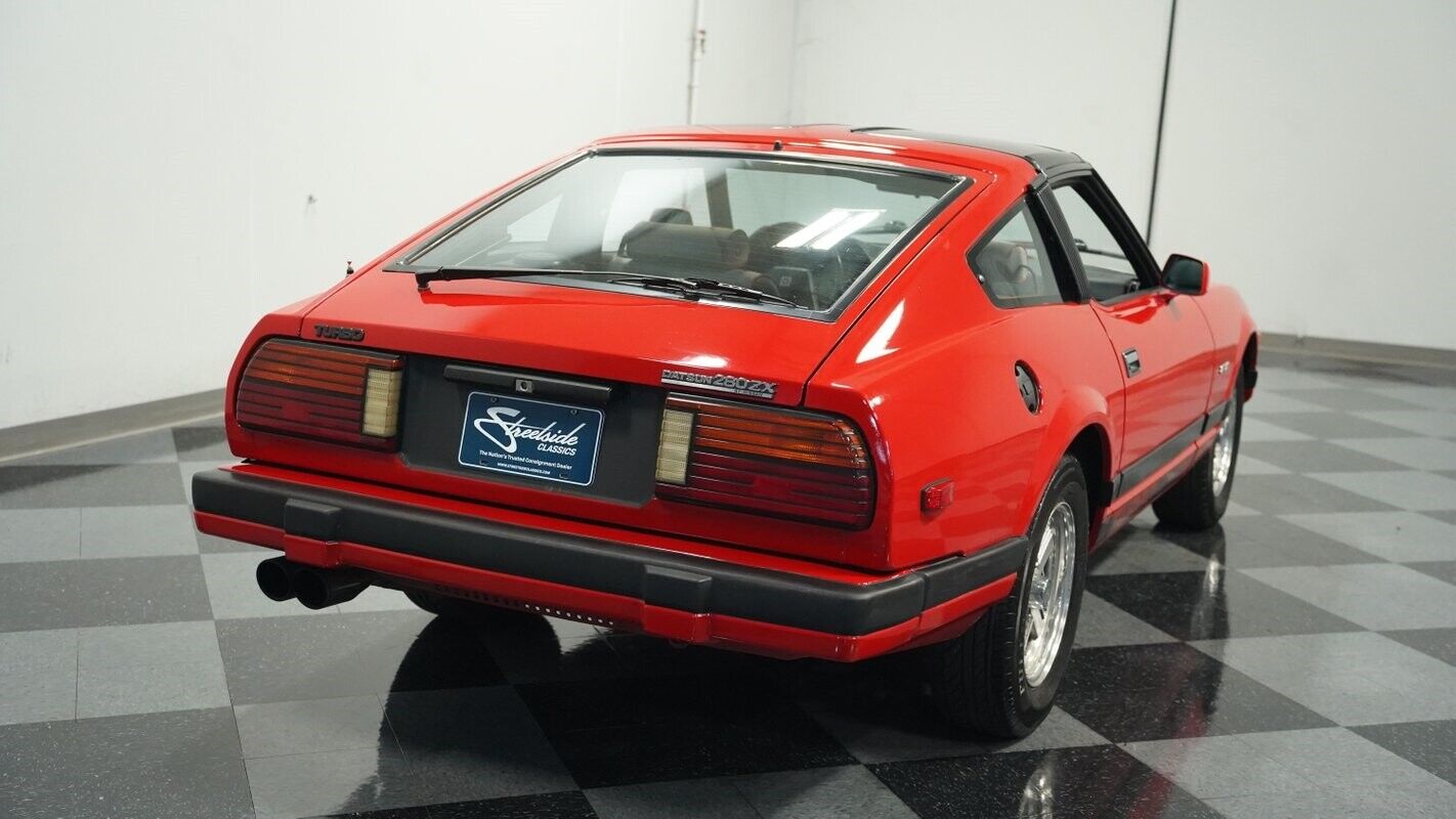 Datsun-Z-Series-Coupe-1983-9