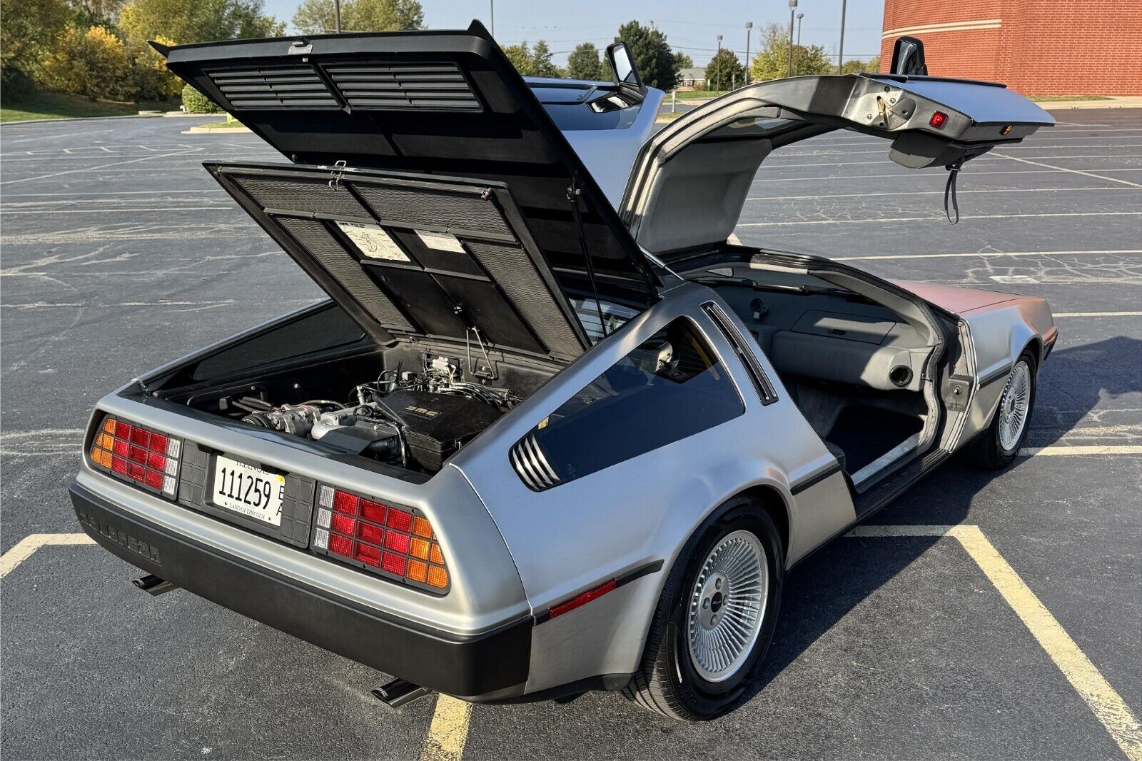 DeLorean-DMC-12-1981-16