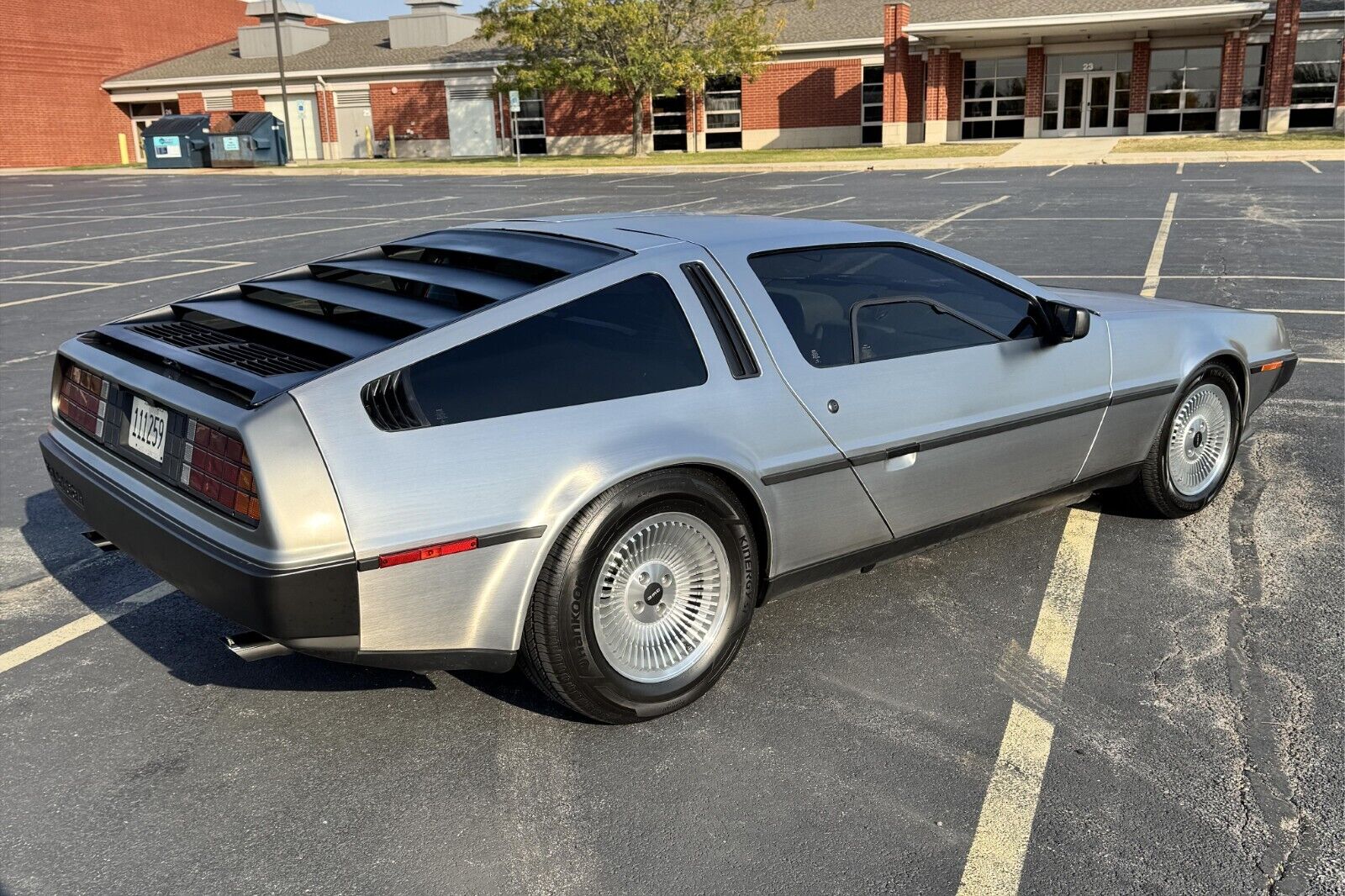 DeLorean-DMC-12-1981-4