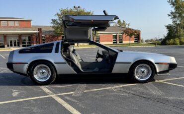 DeLorean-DMC-12-1981-9