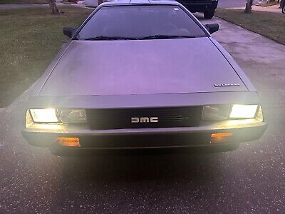 DeLorean-DMC-12-1983-4