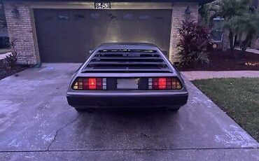 DeLorean-DMC-12-1983-7