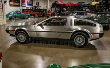 DeLorean-DMC-12-Coupe-1982-10