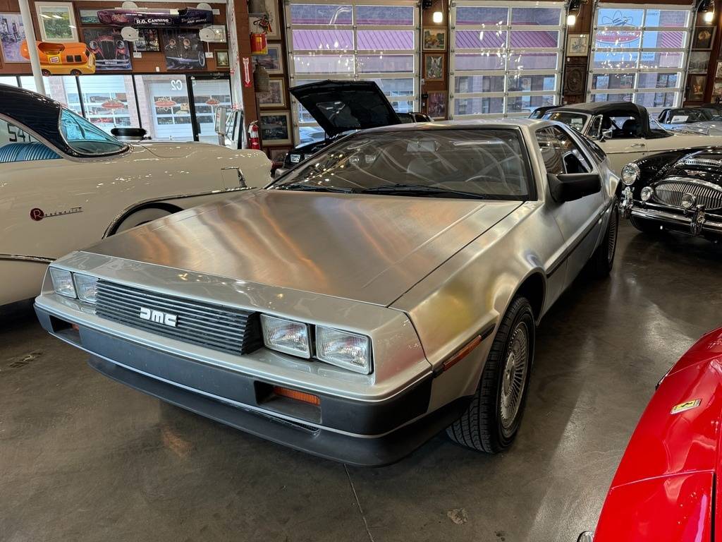 Delorean-Dmc-12-1981-1