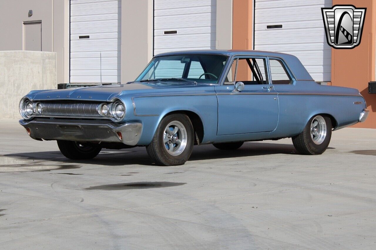 Dodge-330-1964-5