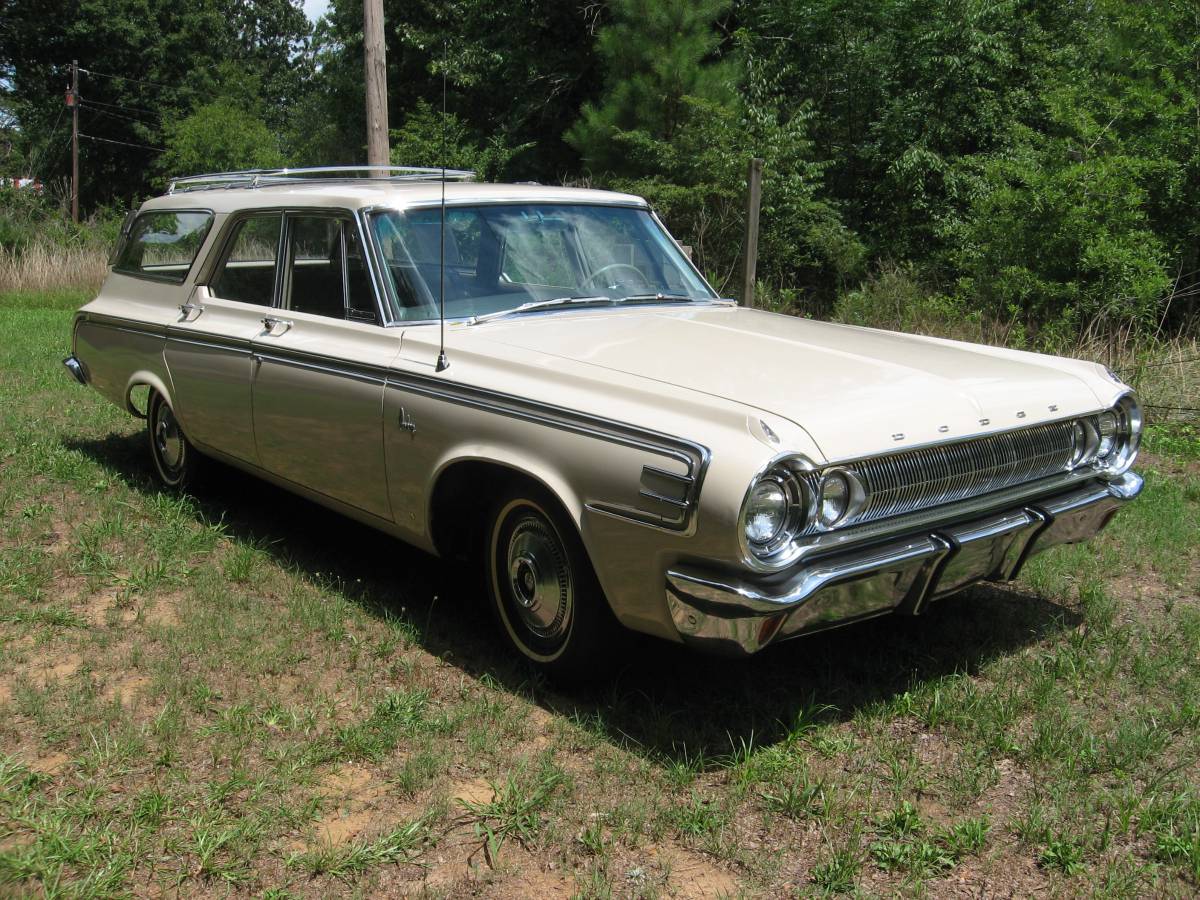 Dodge-440-1964-7