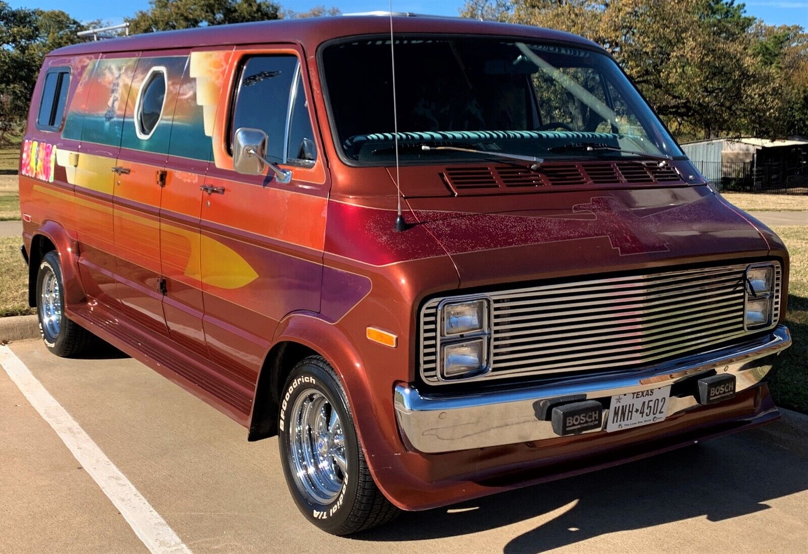 Dodge-B200-Van-1977-3