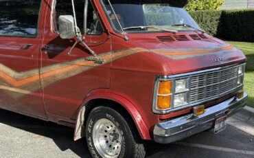 Dodge-B200-Van-1979-20